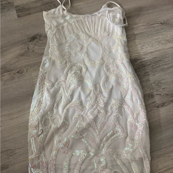 White Sequin Mini Dress lucy in the sky hoco homecoming - Picture 6 of 6